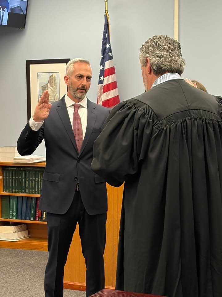 Chief Wayne Holben Sworn In